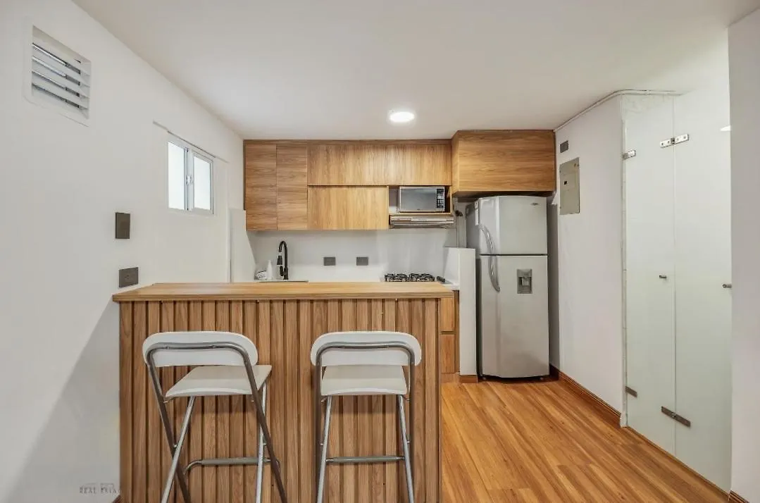 Daire Apartamento Con Aire Laureles201 Medellín Kolombiya
